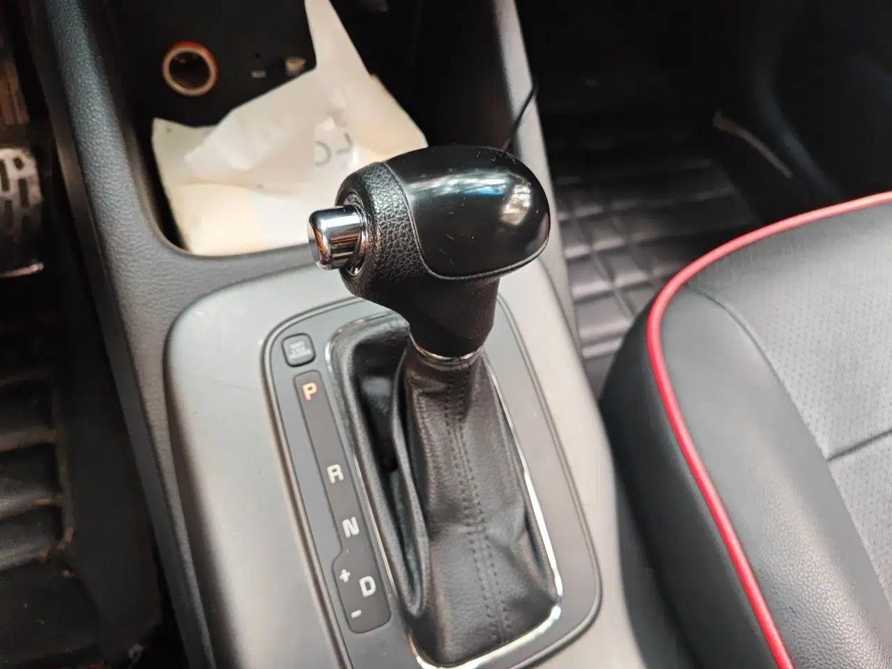 Kia K3S 2014 1.6L Automatic GL — миниатюра 11