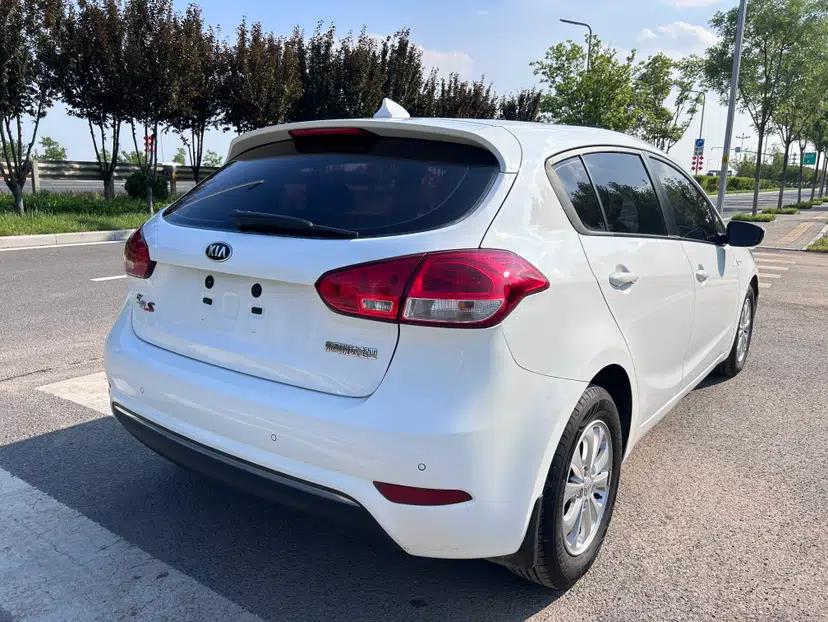 Kia K3S 2014 1.6L Automatic GL — миниатюра 6