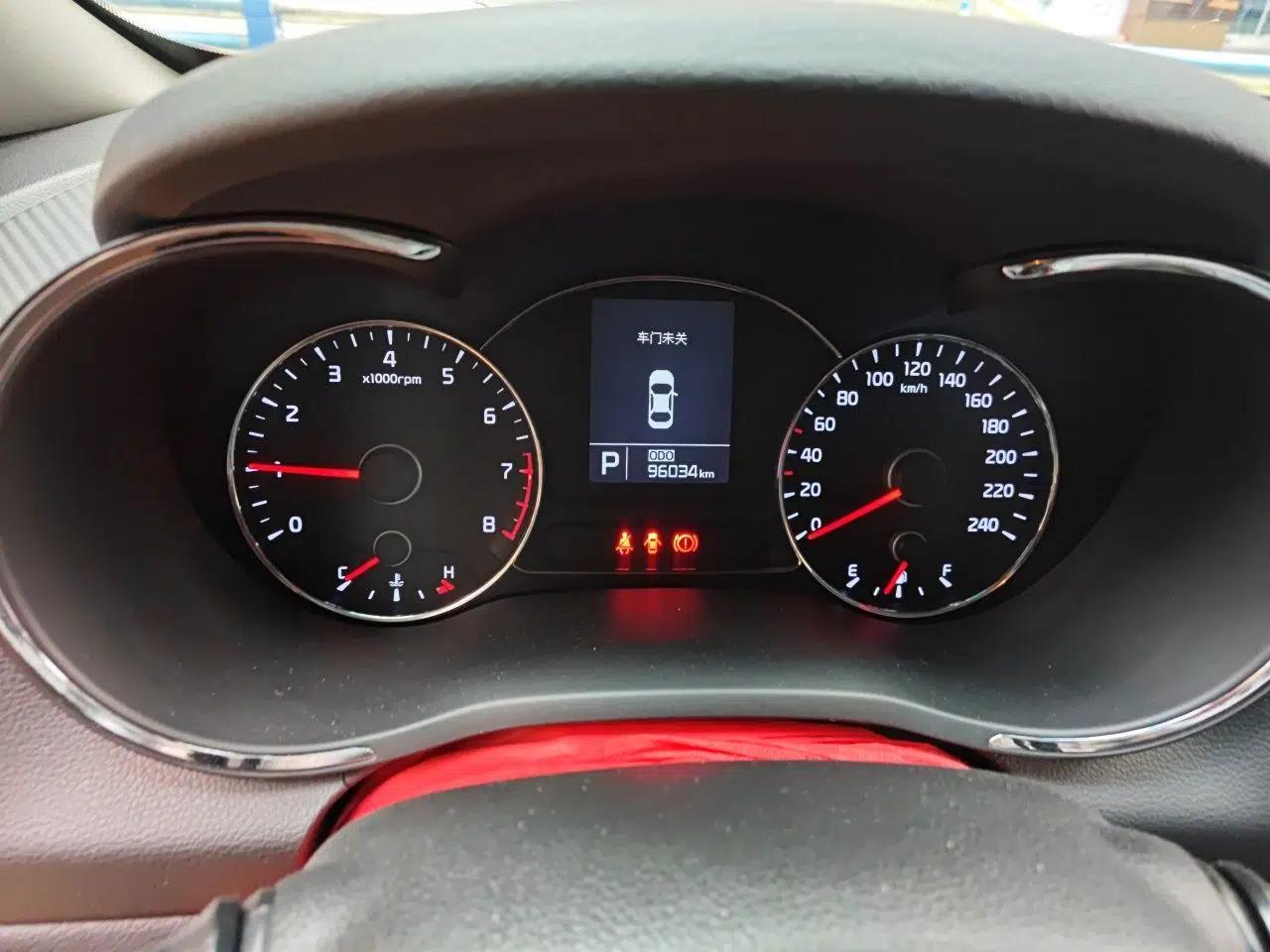 Kia K3S 2014 1.6L Automatic GL — миниатюра 9