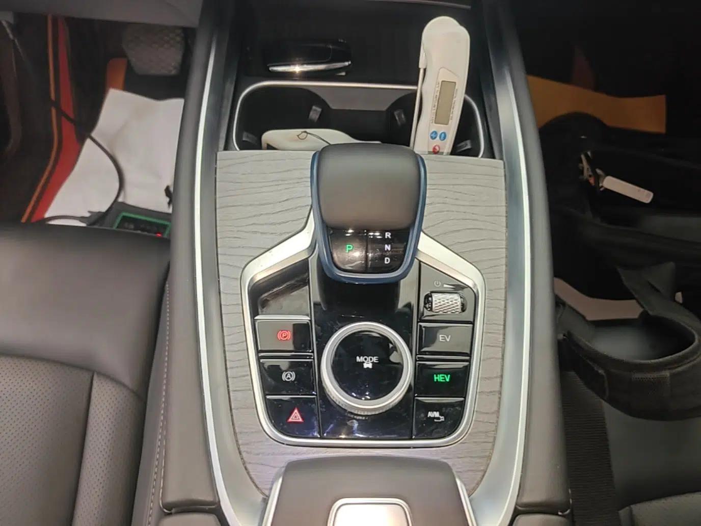 Chery Tiggo 8 PRO New Energy 2023 Champion Edition 1.5T 100km Glory Version — миниатюра 16