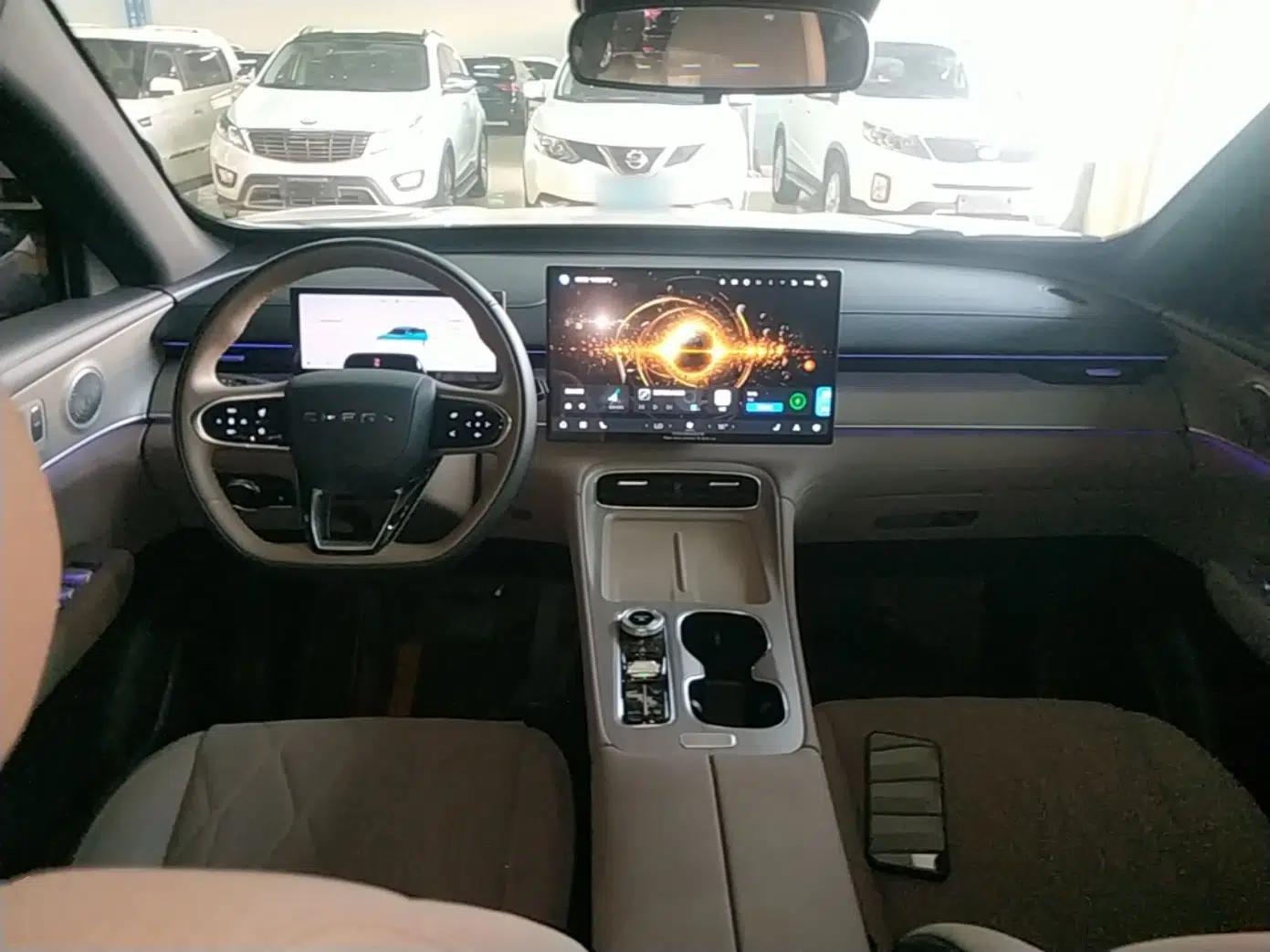 Chery Tiggo 8 PLUS C-DM 2025 1.5T 116 km Prestige Version 5 Seats — миниатюра 12