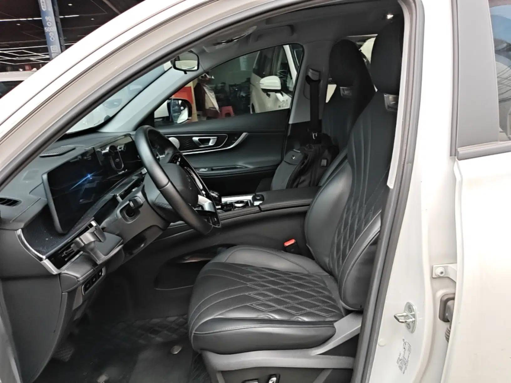 Chery Tiggo 7 PLUS New Energy 2023 1.5T Zhiyuan Trim — миниатюра 17