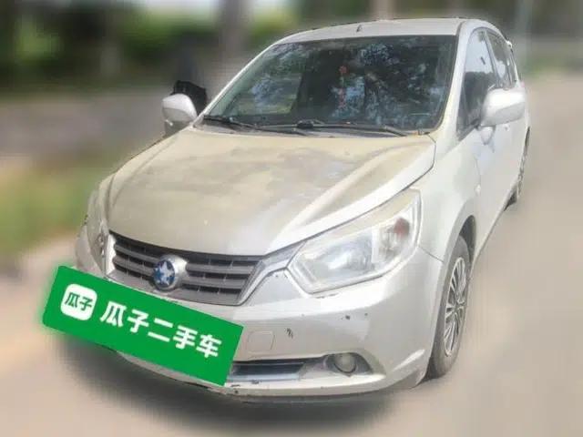 Venucia R50 2013 1.6L Automatic Fashion Edition
