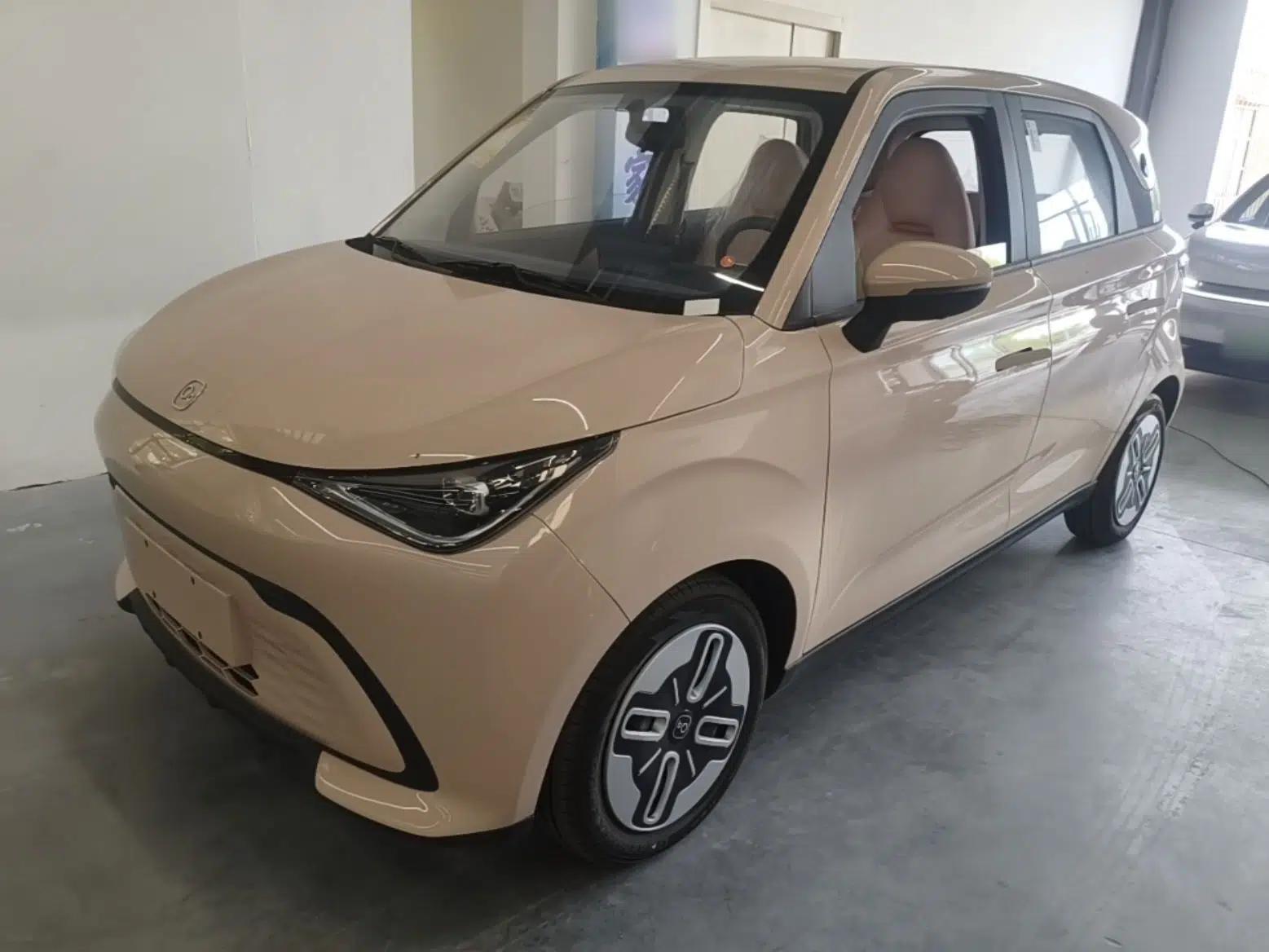 Chery QQ Domi 2025 Model 405km Comfort Edition — миниатюра 1