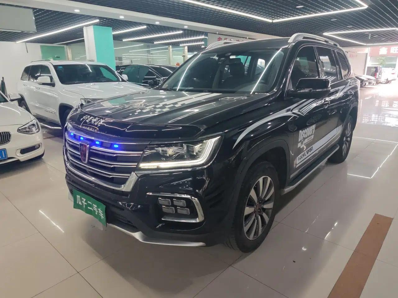 Roewe RX8 2018 30T Smart Connectivity Two-Wheel Drive Flagship Edition — миниатюра 1