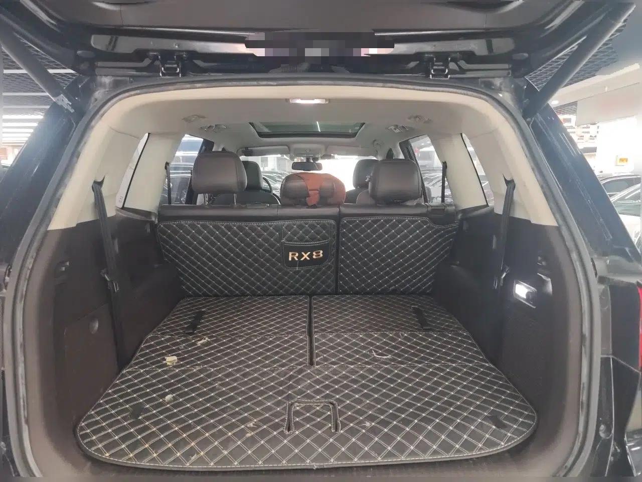 Roewe RX8 2018 30T Smart Connectivity Two-Wheel Drive Flagship Edition — миниатюра 19