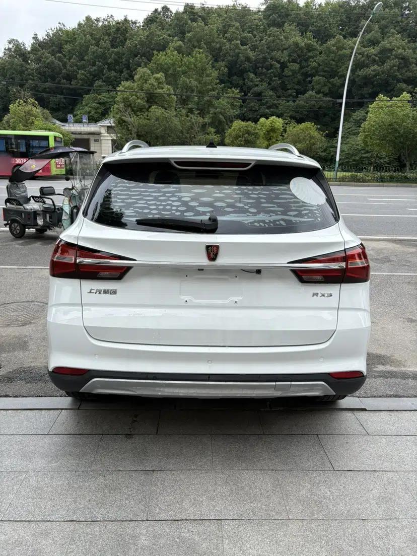 Roewe RX3 2018 1.6L CVT Internet Smart Edition — миниатюра 5