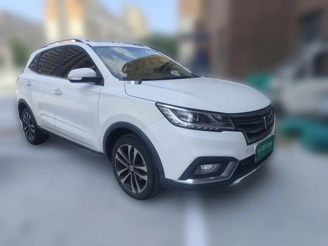 Roewe RX3 2018 1.6L Manual Internet Smart Edition — миниатюра 3