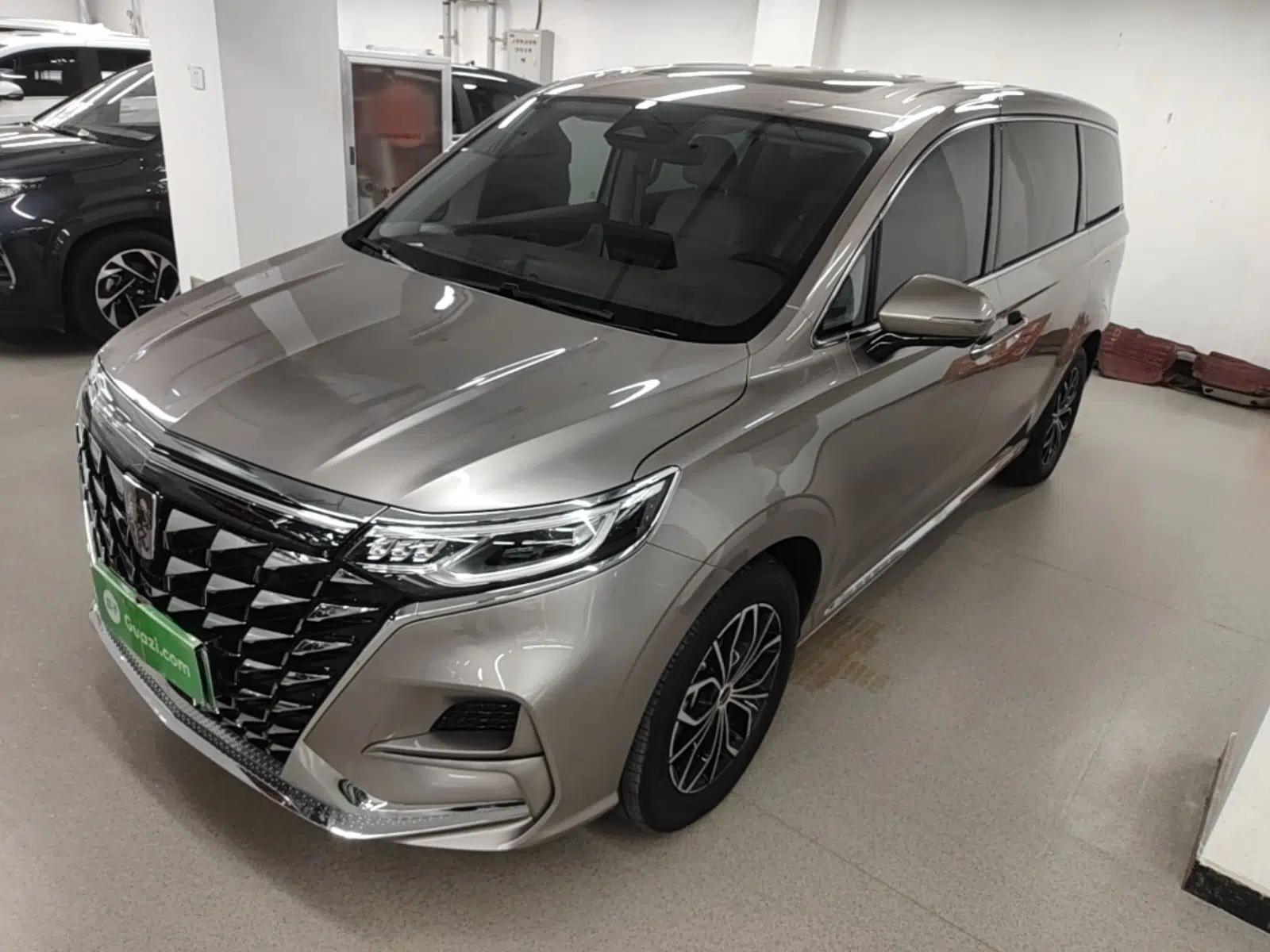 Roewe iMAX8 New Energy 2025 1.5T DMH Lu Zun Deluxe Edition — миниатюра 1