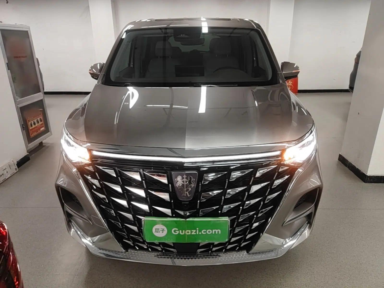 Roewe iMAX8 New Energy 2025 1.5T DMH Lu Zun Deluxe Edition — миниатюра 2