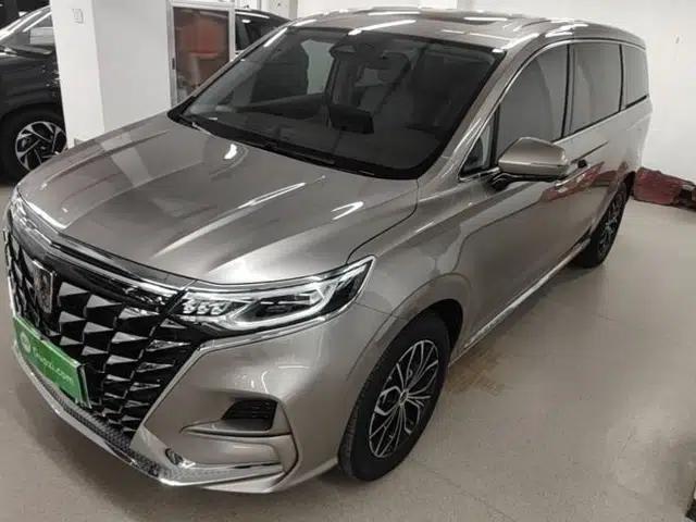 Roewe iMAX8 New Energy 2025 1.5T DMH Lu Zun Deluxe Edition