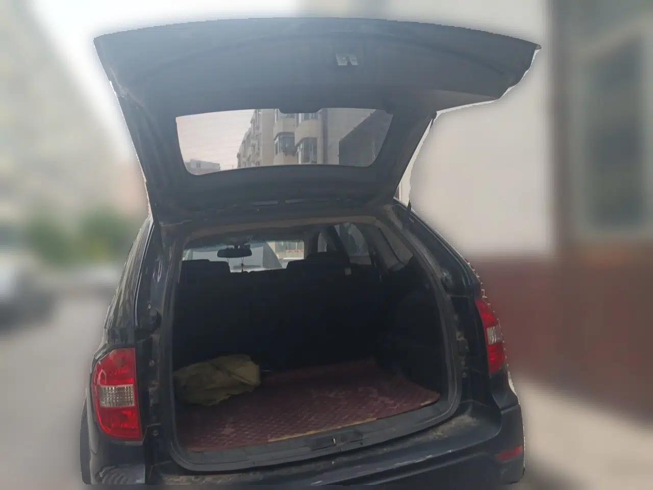 Roewe W5 2014 1.8T 2WD Manual Chiyu Special Edition — миниатюра 19