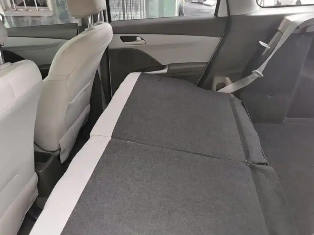 Chevrolet Aveo RV 2016 1.5L Automatic Comfortline Edition — миниатюра 17