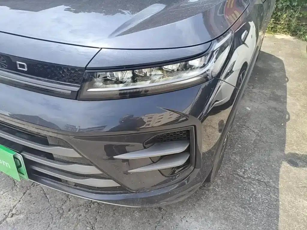 Exeed C-DM 2024 C-DM 1.5TCI 105KM Land Cruiser Edition — миниатюра 24