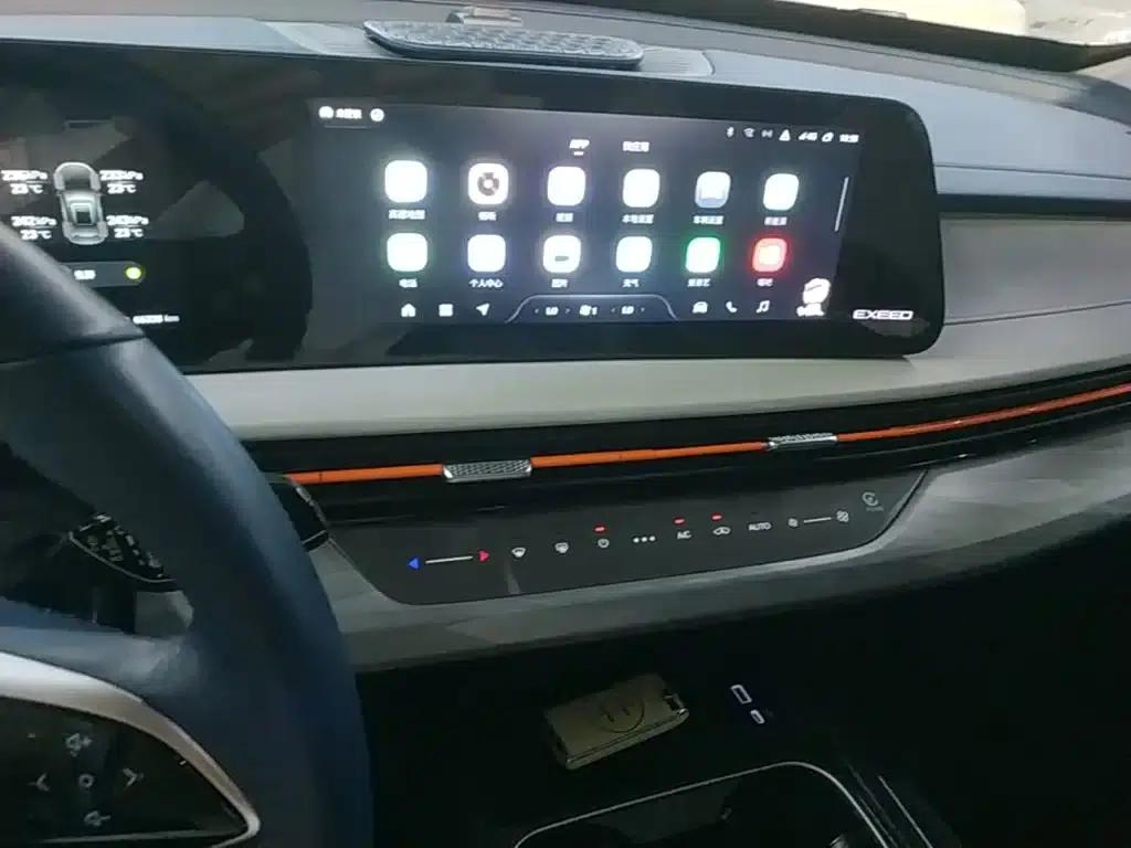 Exeed C-DM 2023 1.5TCI-DHT 80KM Wind Chaser Edition — миниатюра 13