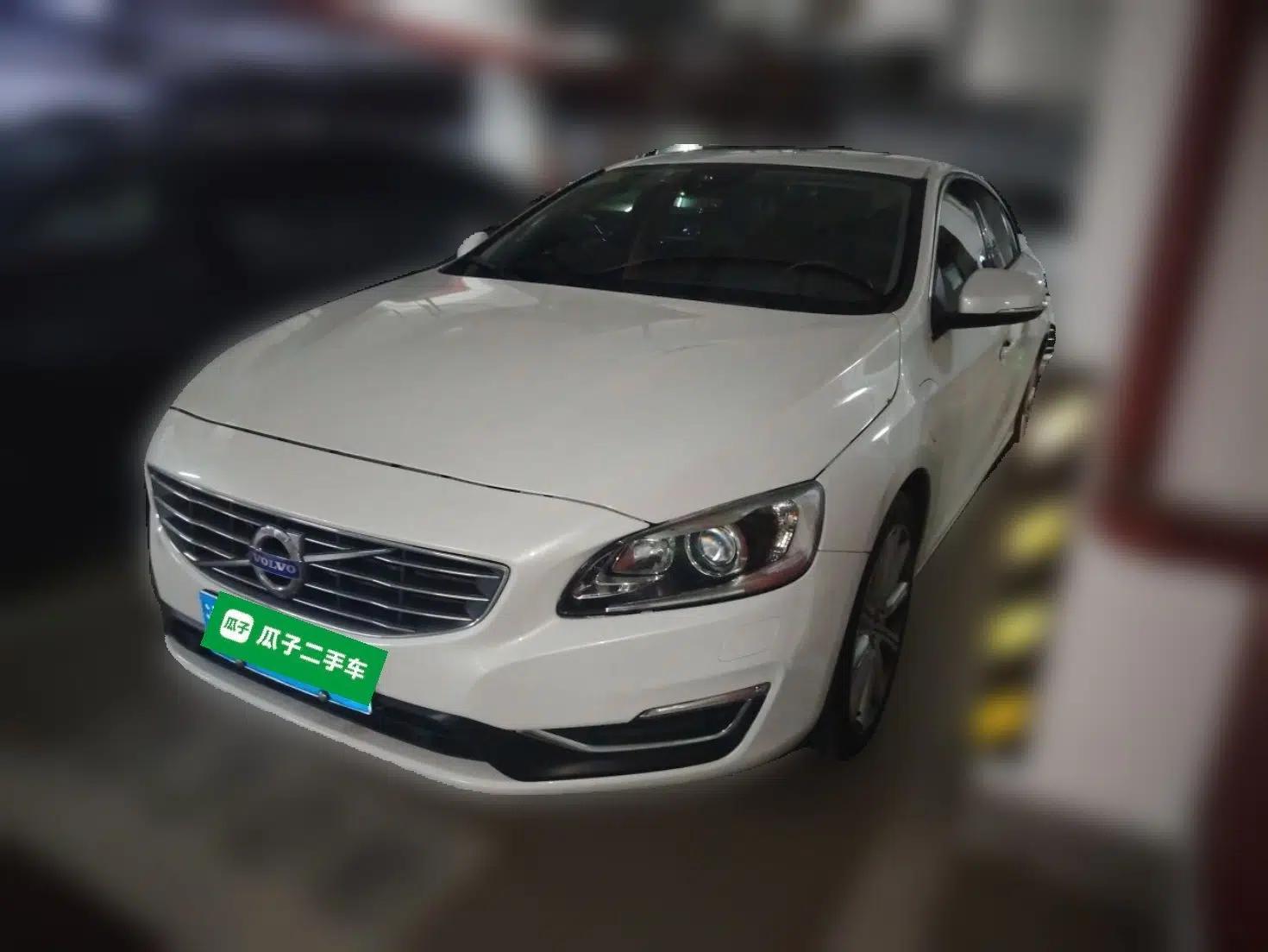 Volvo S60 New Energy 2015 S60L E-Drive Hybrid T6 Smart Drive Edition — миниатюра 1