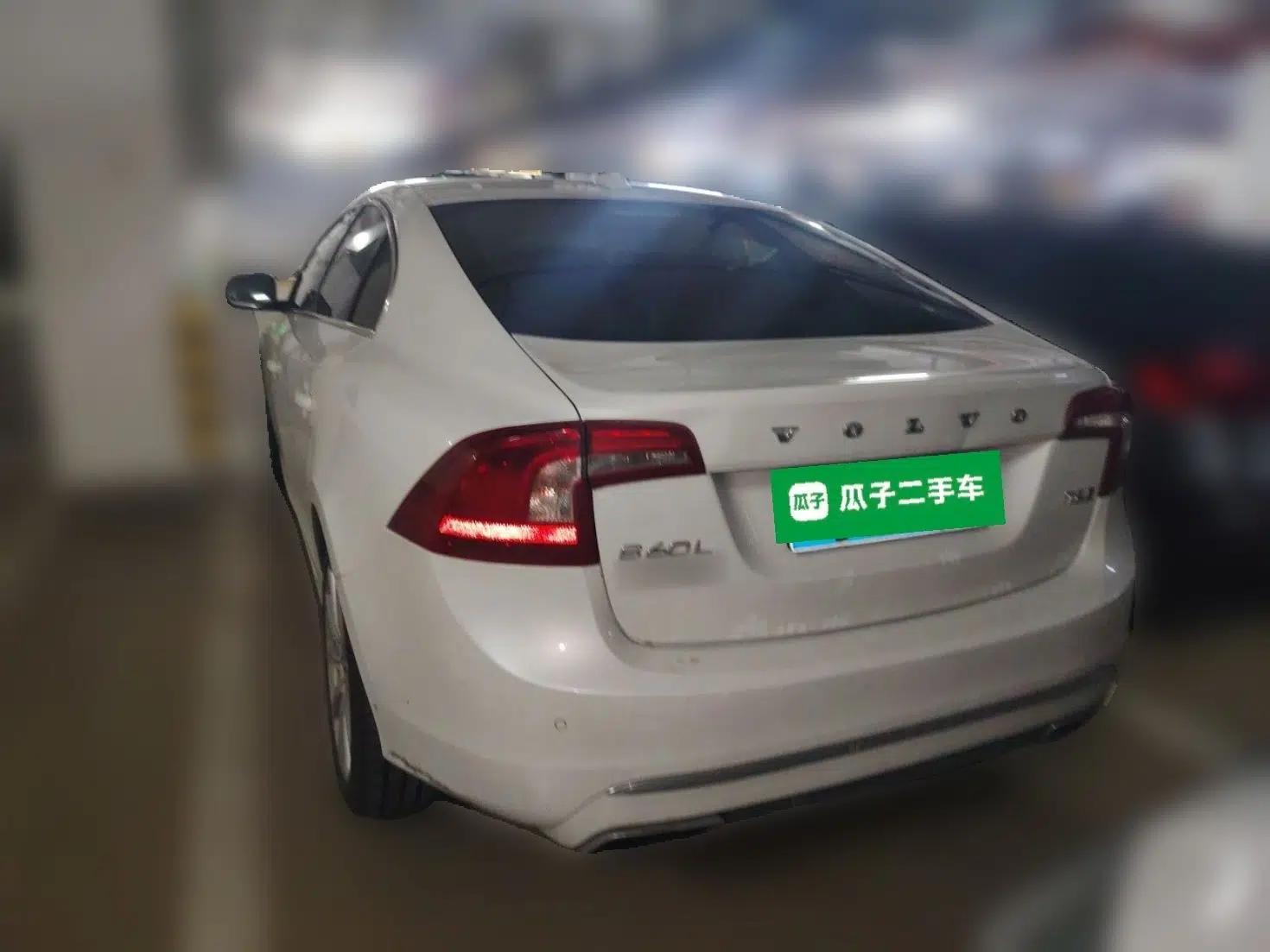 Volvo S60 New Energy 2015 S60L E-Drive Hybrid T6 Smart Drive Edition — миниатюра 5