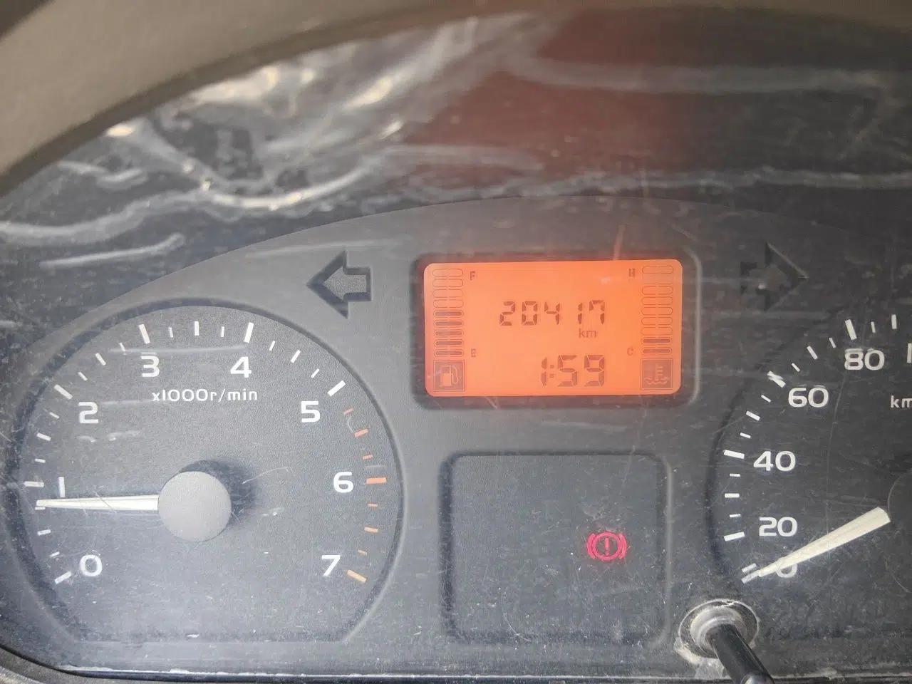 Wuling Rongguang Small Truck 2012 1.2L Single-Row Basic Version LAQ — миниатюра 12