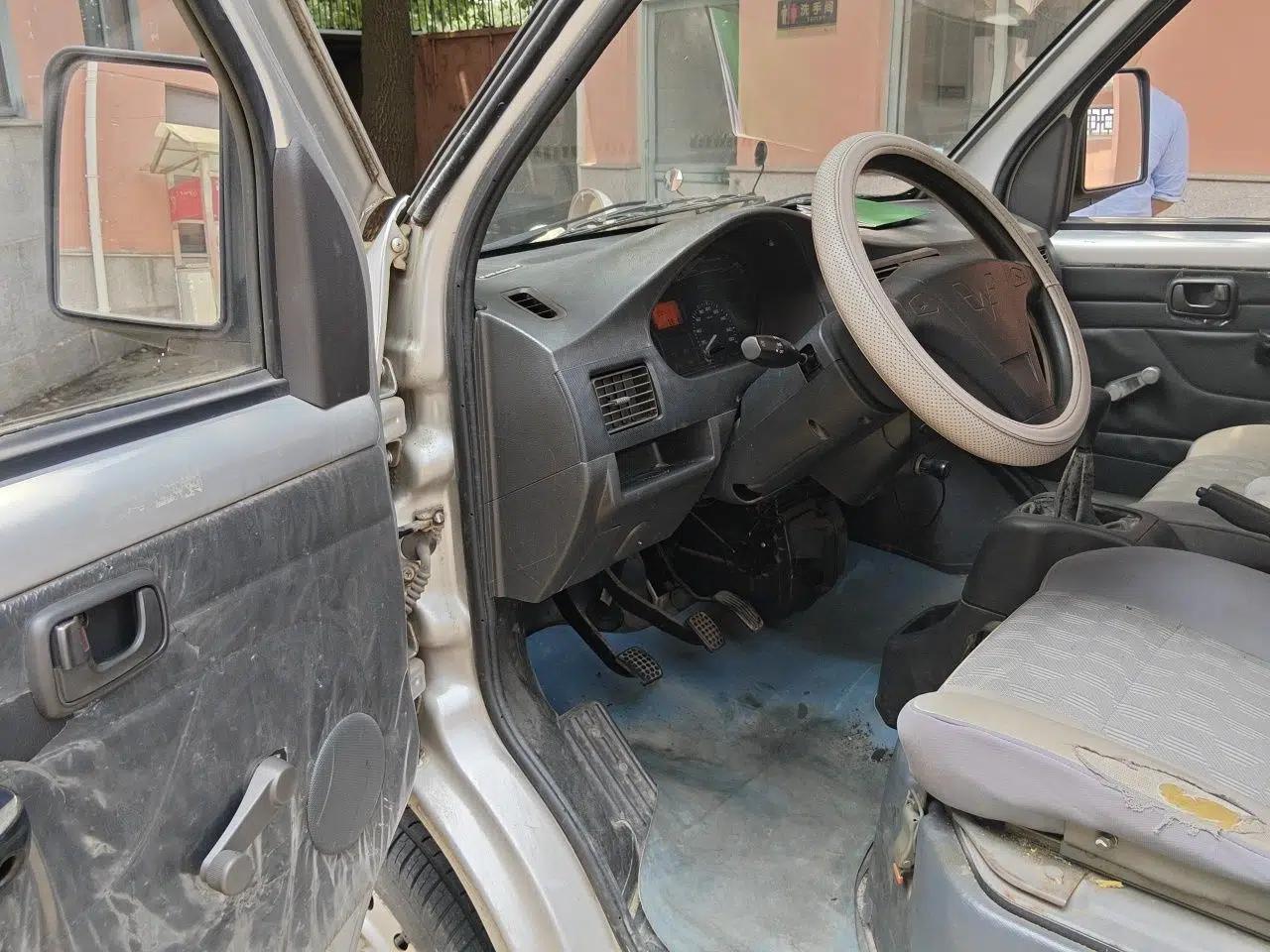 Wuling Rongguang Small Truck 2012 1.2L Single-Row Basic Version LAQ — миниатюра 16