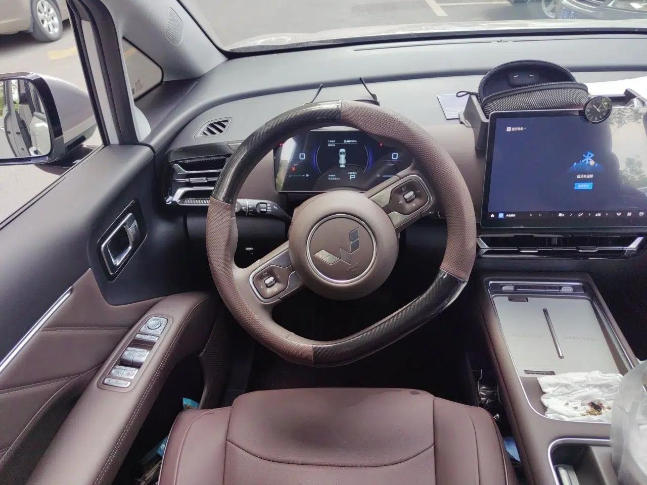 Wuling Starlight 730 2025 Model Plug-in Hybrid 125km Luxury Edition — миниатюра 10