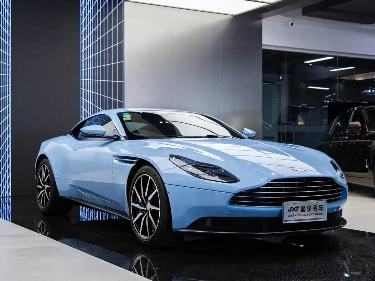 Aston Martin DB11 2019 4.0T V8 Coupe — миниатюра 16