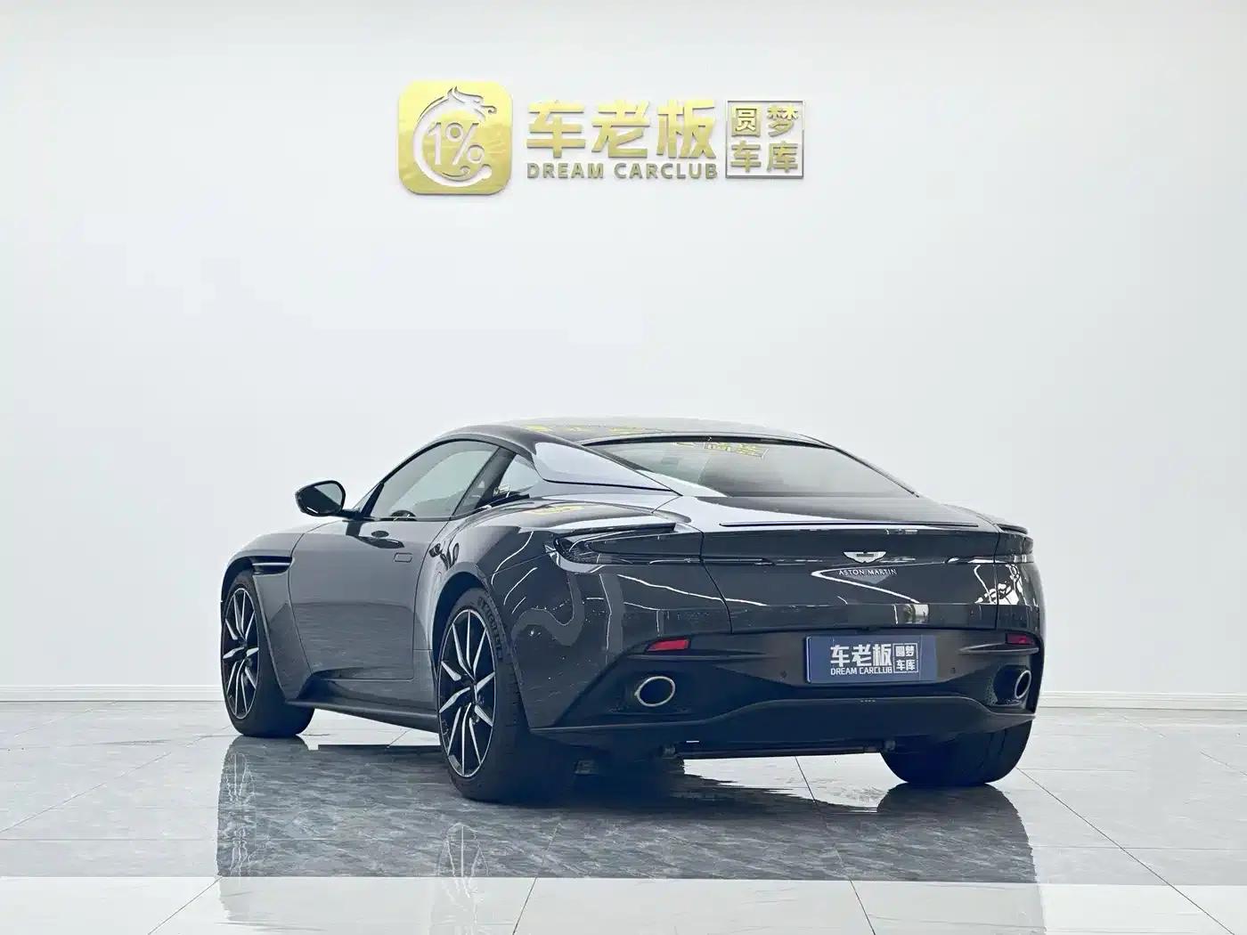 Aston Martin DB11 2019 4.0T V8 Coupe — миниатюра 6