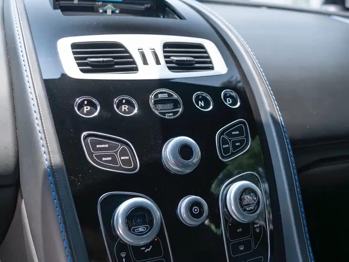 2016 Rapide 6.0L S — миниатюра 18