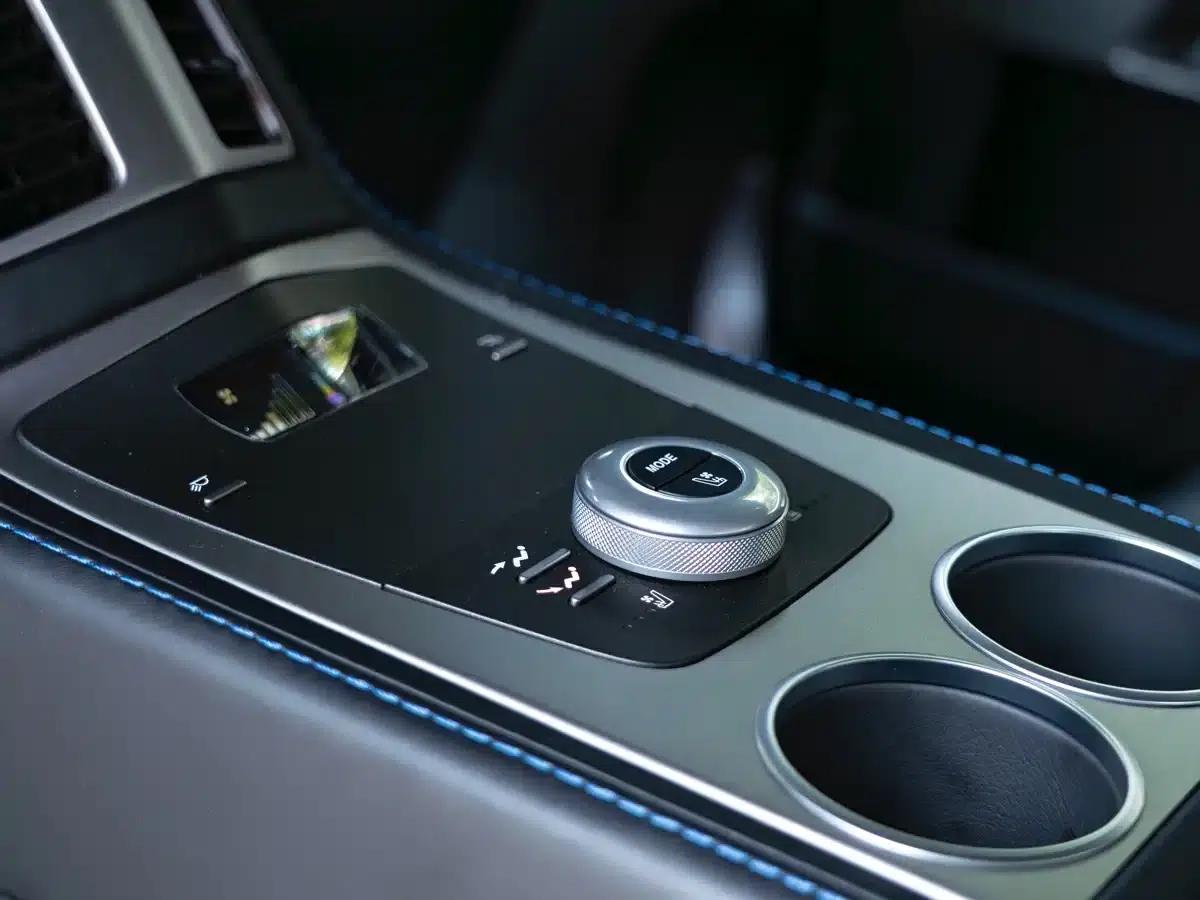2016 Rapide 6.0L S — миниатюра 21