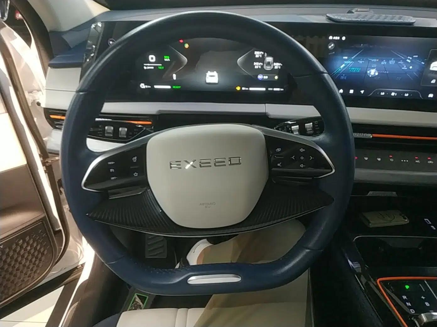 EXEED Zhuifeng C-DM 2023 1.5 TCI-DHT 80KM Yu Feng Xing Edition — миниатюра 13