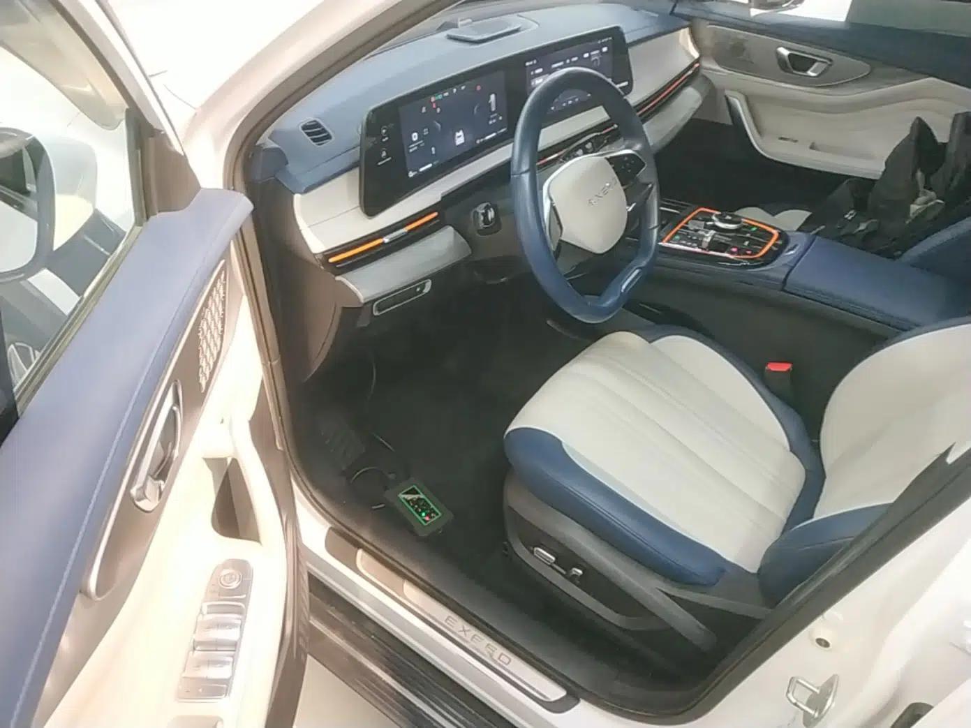 EXEED Zhuifeng C-DM 2023 1.5 TCI-DHT 80KM Yu Feng Xing Edition — миниатюра 18