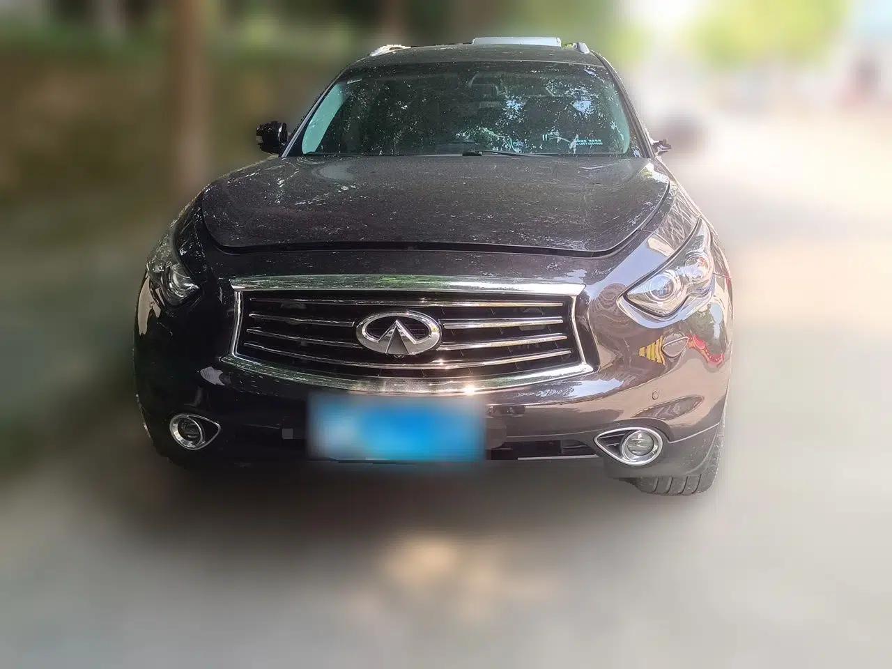 Infiniti QX70 2013 3.7L Standard Edition — миниатюра 2