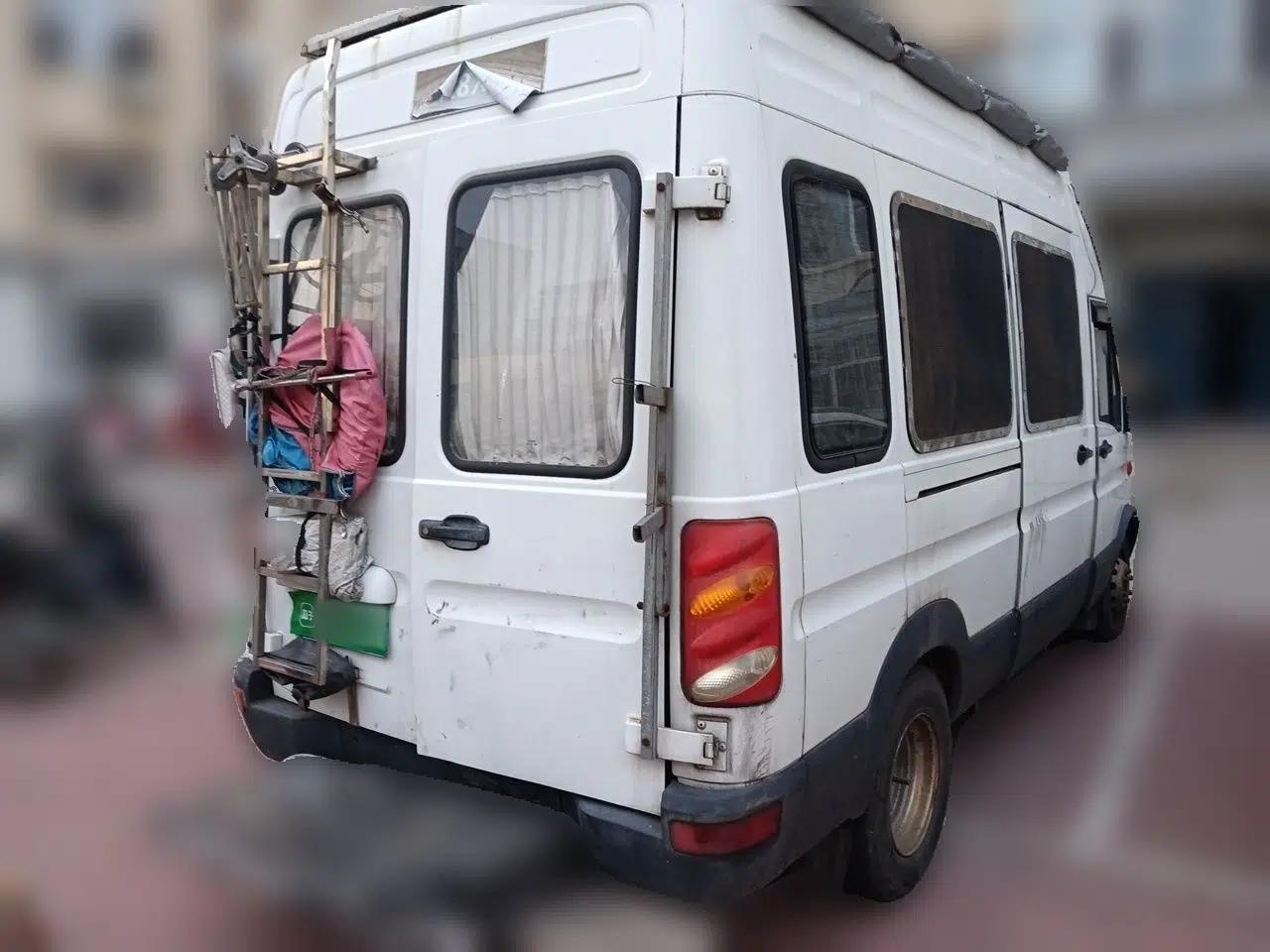 Iveco Power Daily BaoDi, 6 seats, 2.8-liter displacement — миниатюра 6