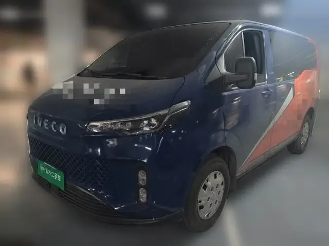 Iveco Fidato 2023 C30 Passenger Van 2.0T 93kW Manual Transmission Xingtu Edition Low Roof