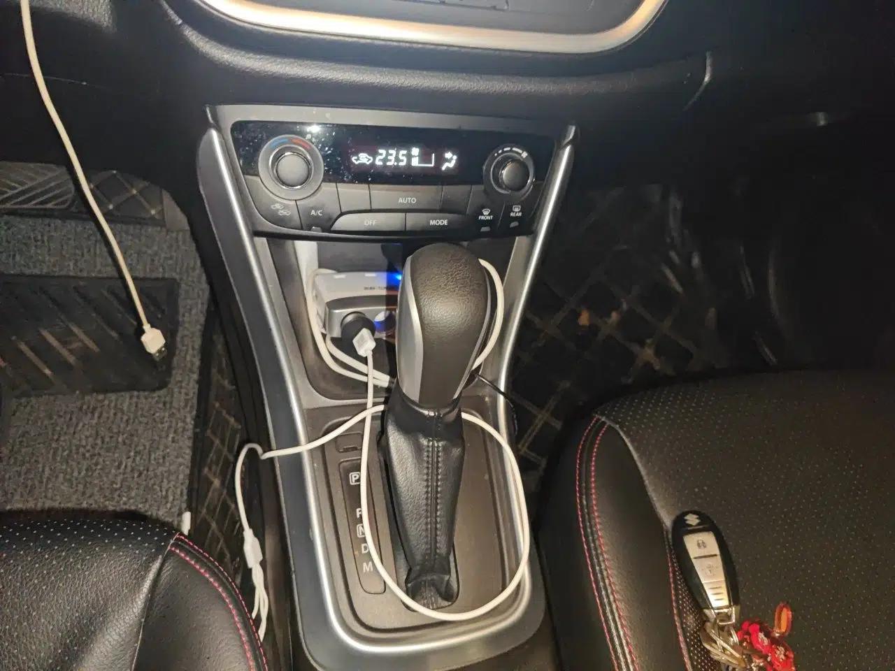 Suzuki S-Cross 2014 1.6L CVT Four-Wheel Drive Luxury Version — миниатюра 14