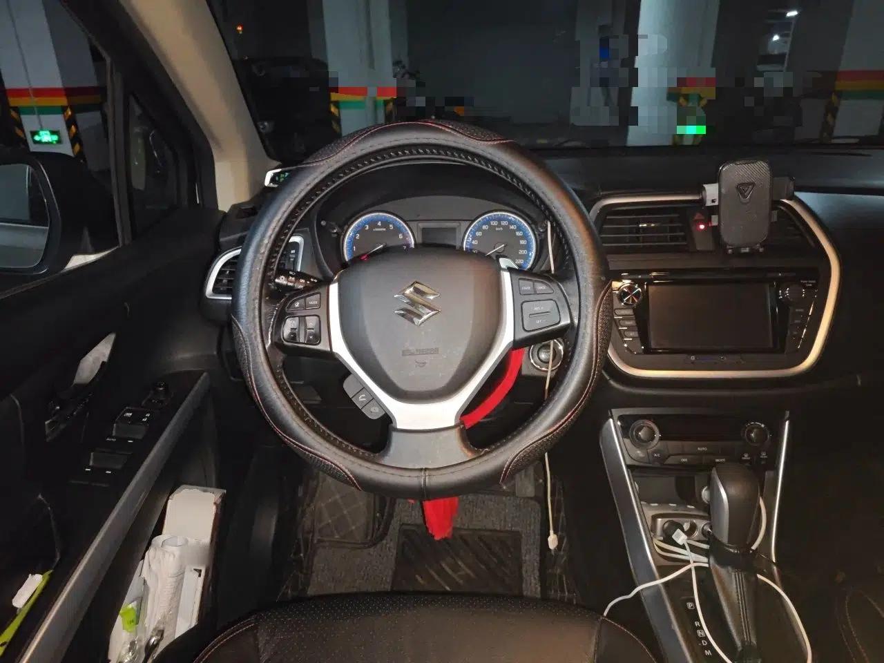 Suzuki S-Cross 2014 1.6L CVT Four-Wheel Drive Luxury Version — миниатюра 10