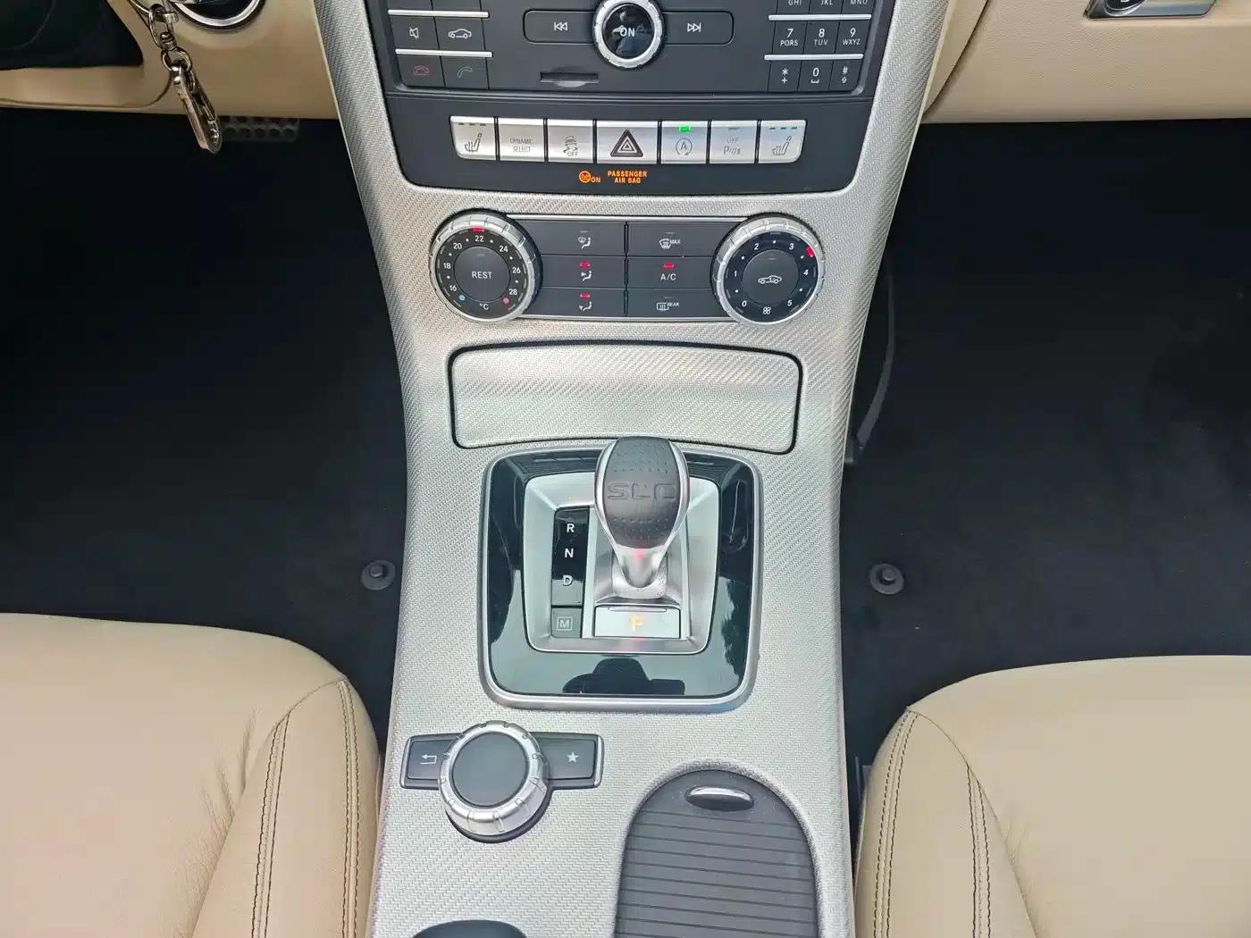 Mercedes-Benz SLC 2018 SLC 260 Dynamic — миниатюра 18