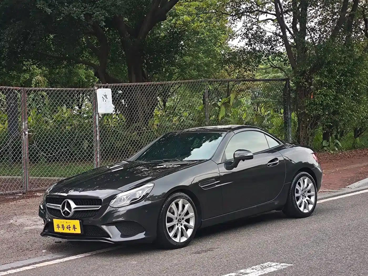 Mercedes-Benz SLC 2018 SLC 260 Dynamic — миниатюра 26