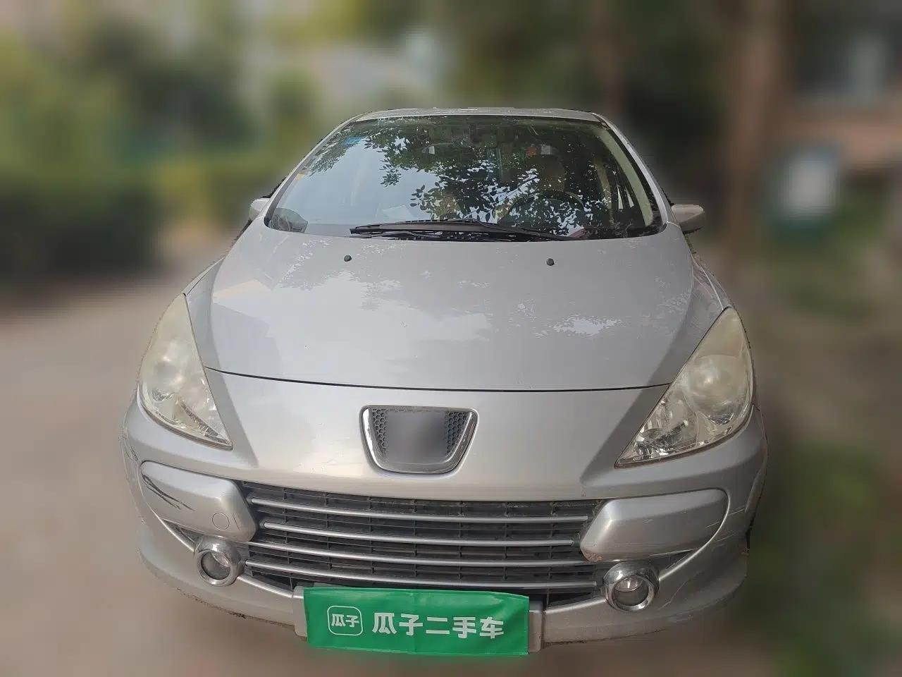 Peugeot 307 2010 Hatchback 1.6L Automatic Comfort Edition — миниатюра 2