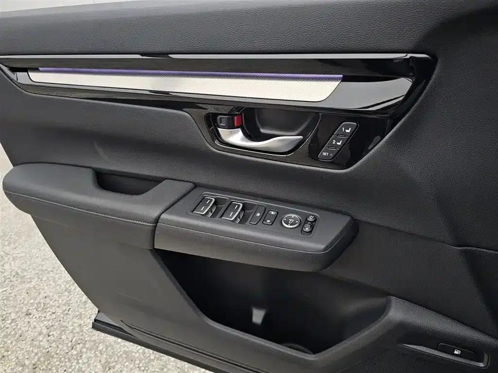 2023 Honda CR-V e:PHEV Supreme Edition — миниатюра 8