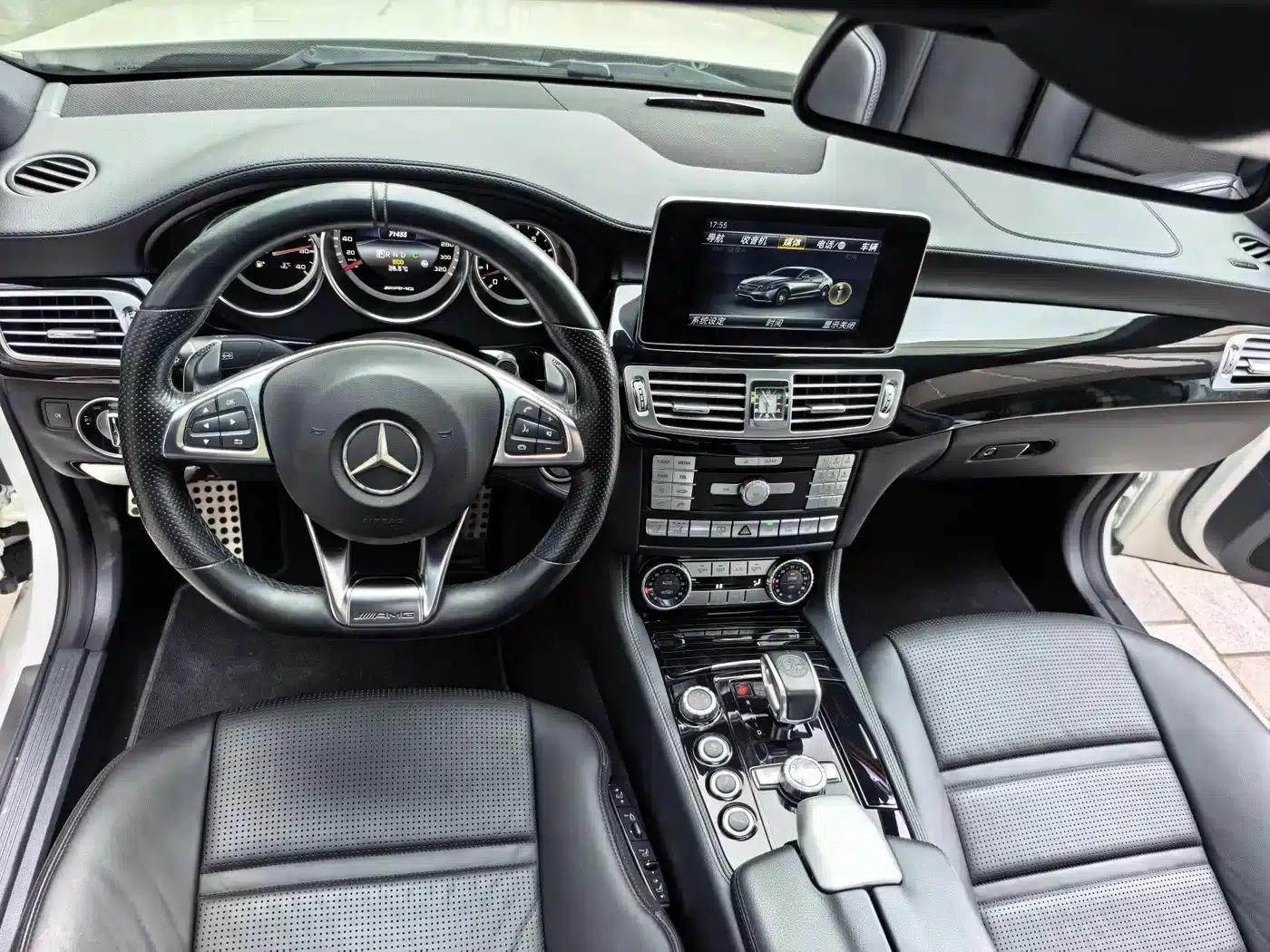 2015 Mercedes-Benz CLS AMG 63 4MATIC — миниатюра 12