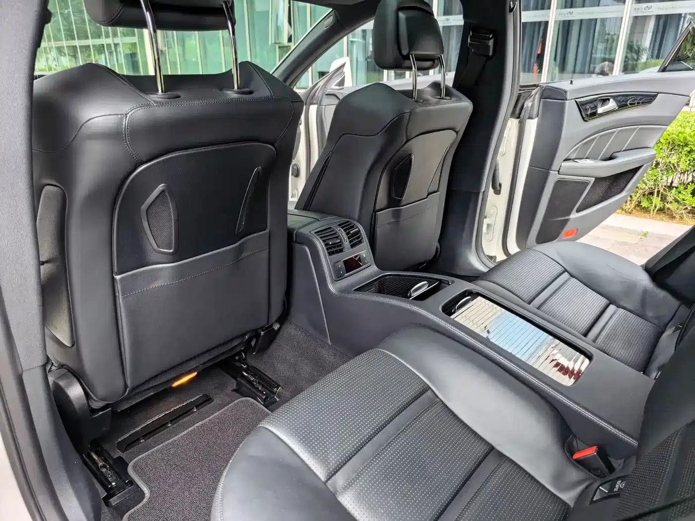 2015 Mercedes-Benz CLS AMG 63 4MATIC — миниатюра 28