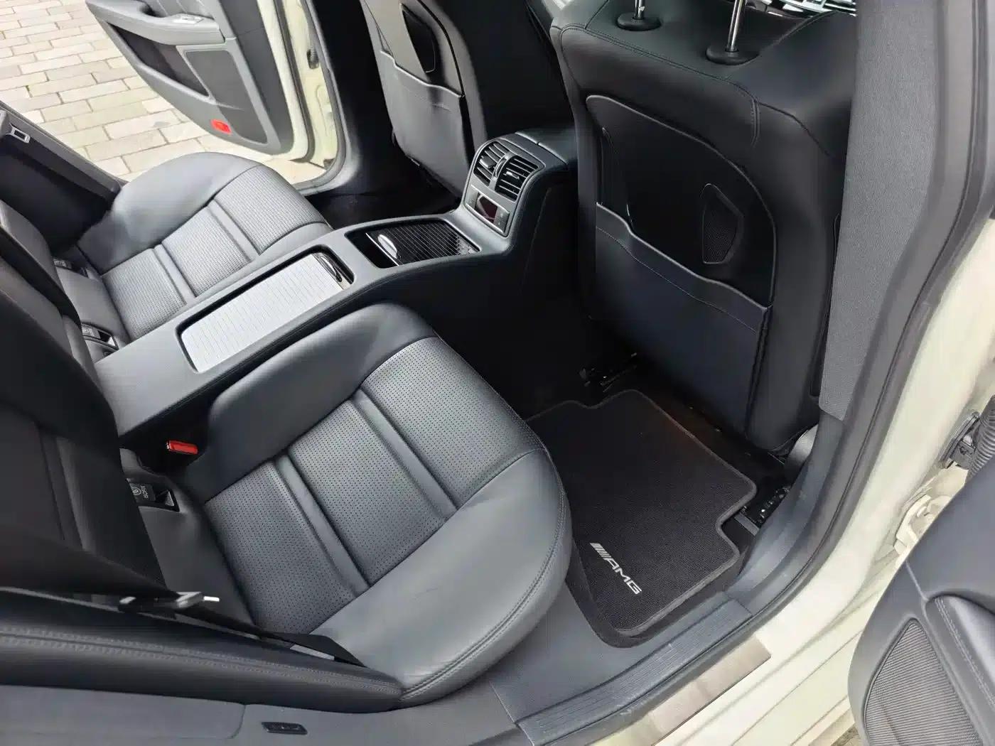 2015 Mercedes-Benz CLS AMG 63 4MATIC — миниатюра 30