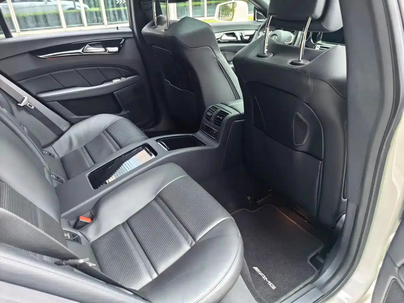 2015 Mercedes-Benz CLS AMG 63 4MATIC — миниатюра 39