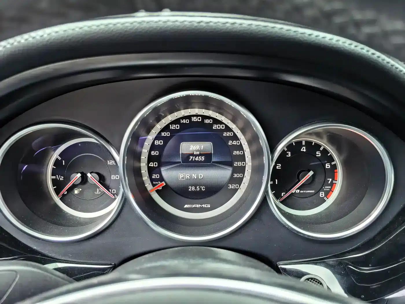 2015 Mercedes-Benz CLS AMG 63 4MATIC — миниатюра 10