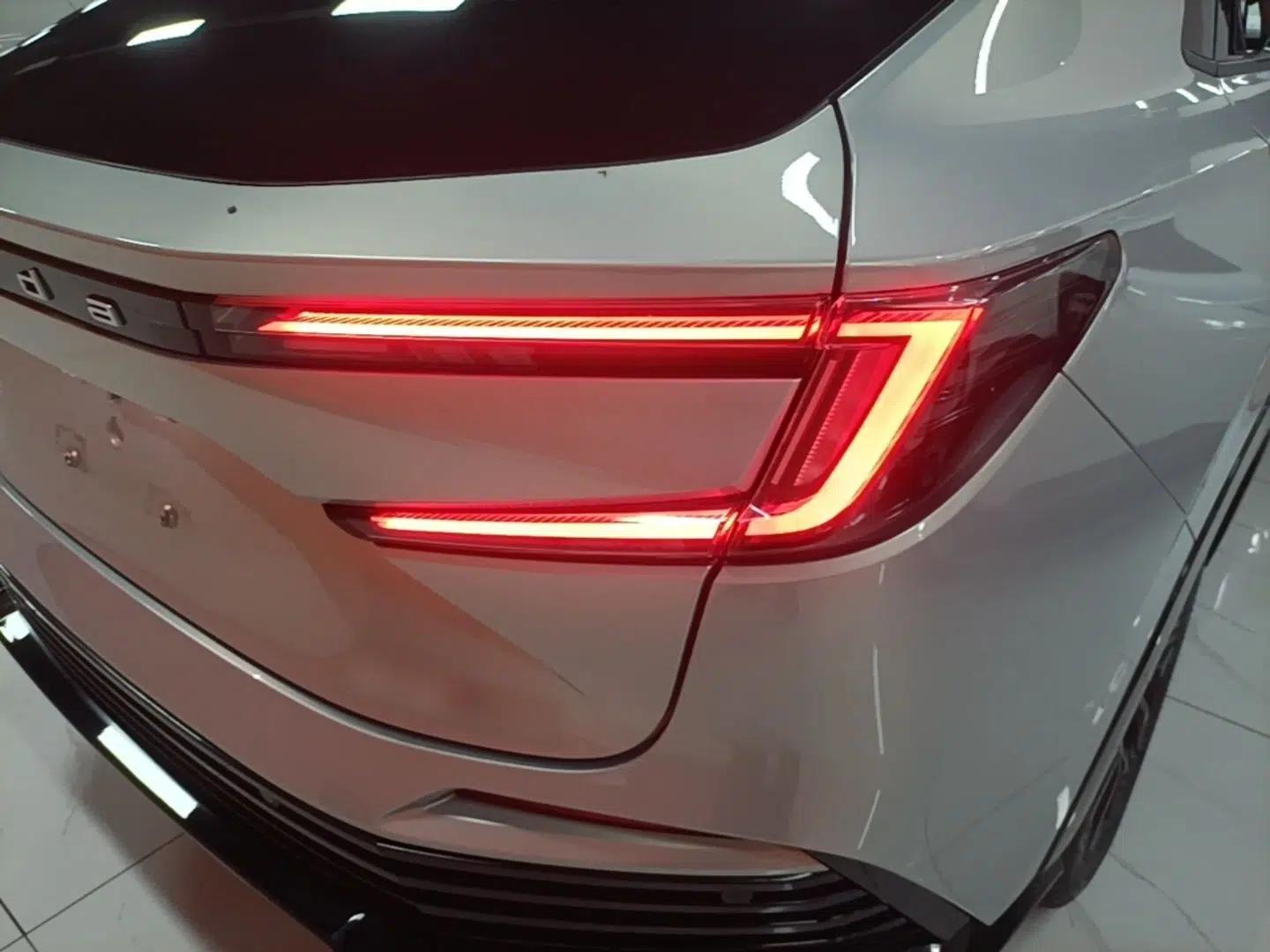 Honda e:NP2 2024 Advanced Edition — миниатюра 9