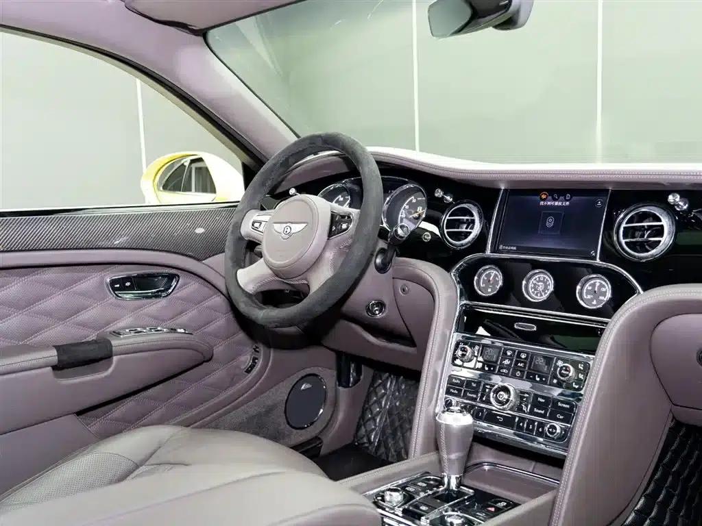Mulsanne 2019 6.8T Ultimate Edition — миниатюра 16