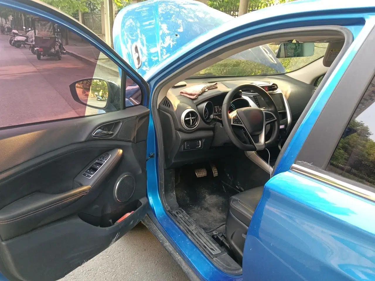BYD Yuan 2017 1.5L Automatic Cool & Stylish Model — миниатюра 16