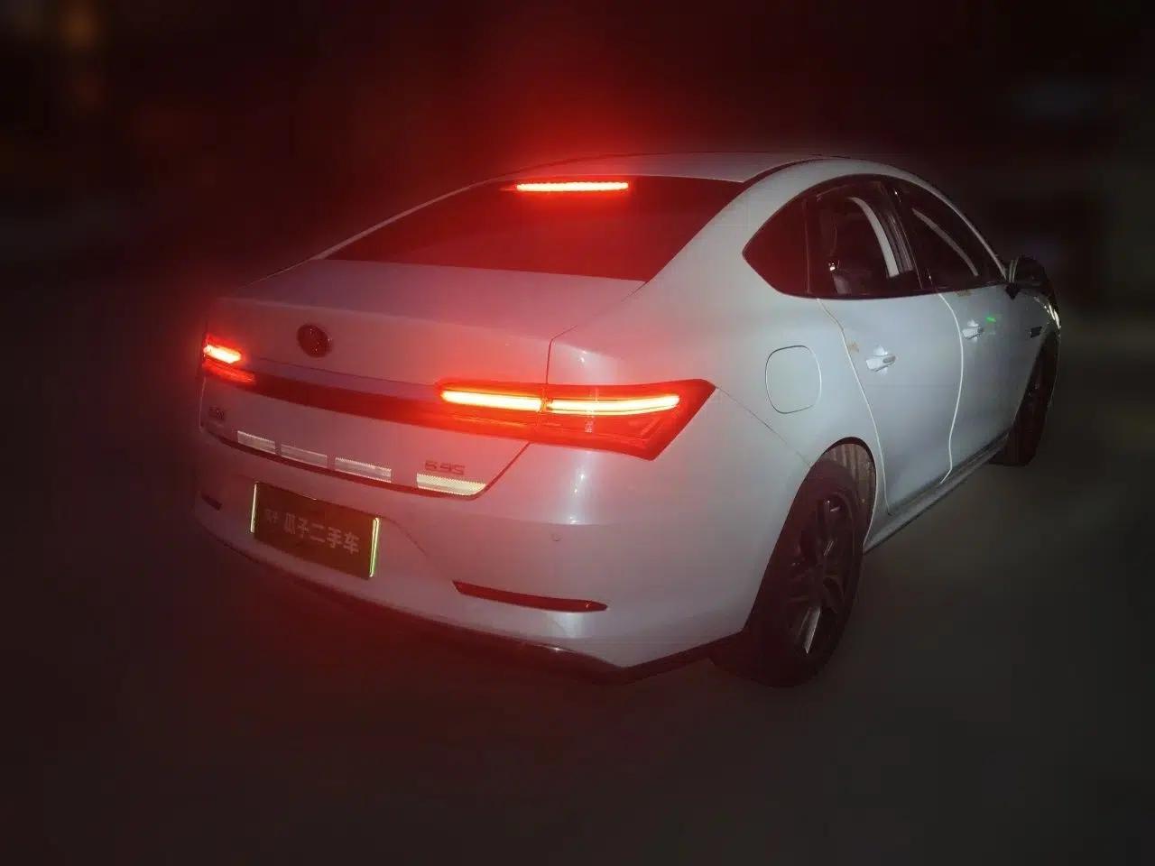 BYD Qin Pro New Energy 2019 DM Super Edition 1.5TI Automatic Smart Connect Speedy Model China VI Standard — миниатюра 6