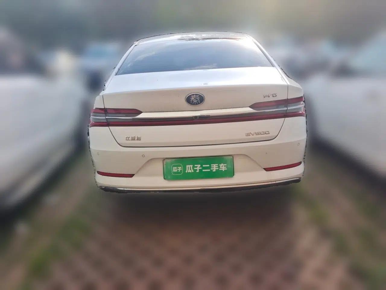 BYD Qin Pro New Energy 2018 EV500 Smart Connect Elite Model — миниатюра 5