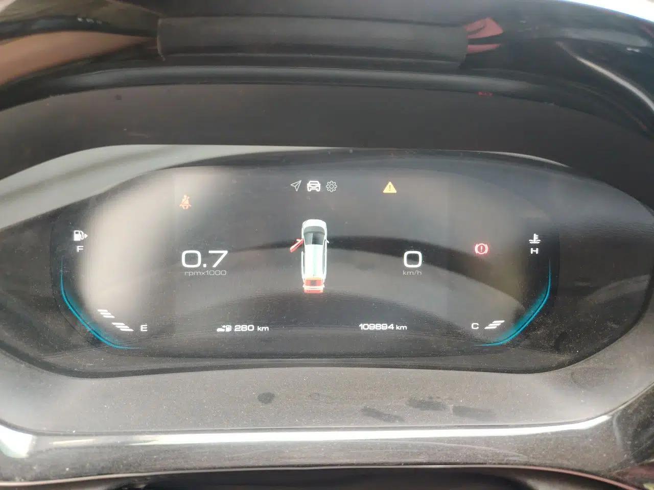 Baojun RM-5 2019 1.5T Manual Elite Version with 24-Hour Online Service 7 Seats — миниатюра 11